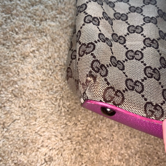 Small Gucci bucket bag Taking offers - Picture 6 of 16